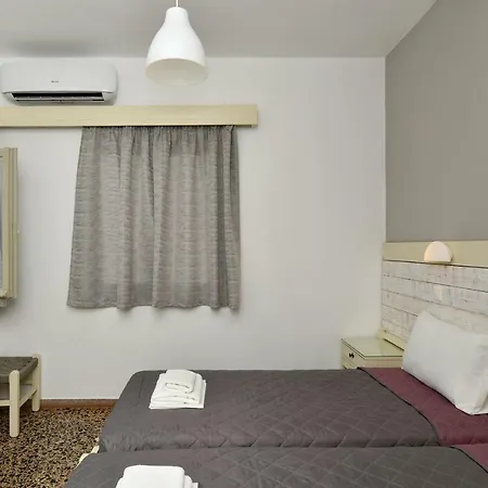 מלון Mary נאוסה