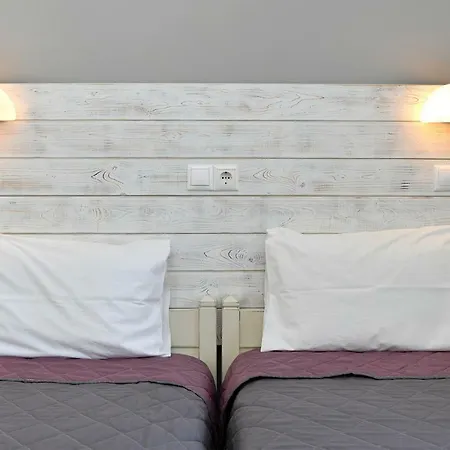 Mary Hotel